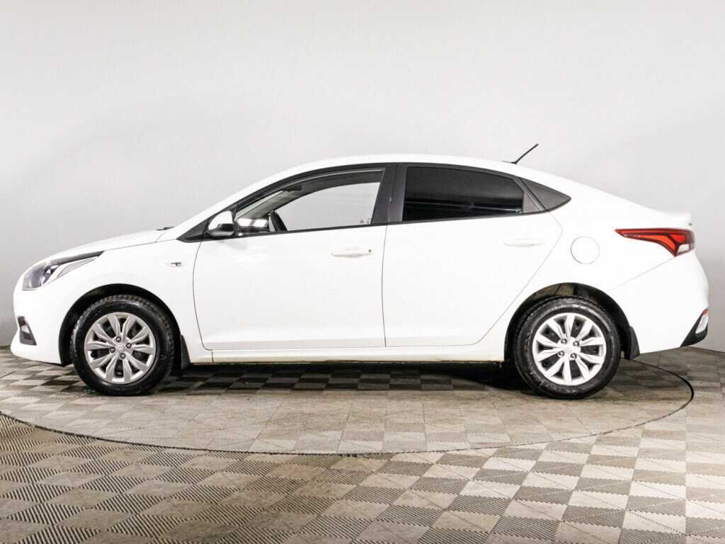Купить Hyundai Solaris с пробегом. Фото: #7
