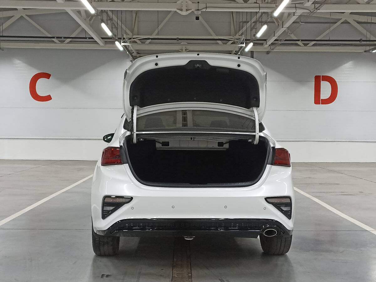 Купить Kia Cerato с пробегом. Фото: #9