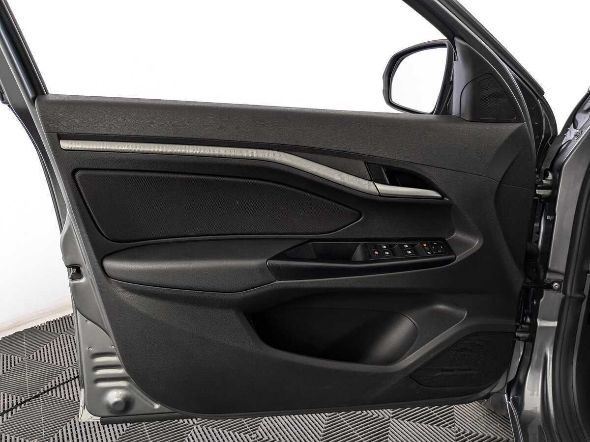 Купить Lada (ВАЗ) Vesta с пробегом. Фото: #14