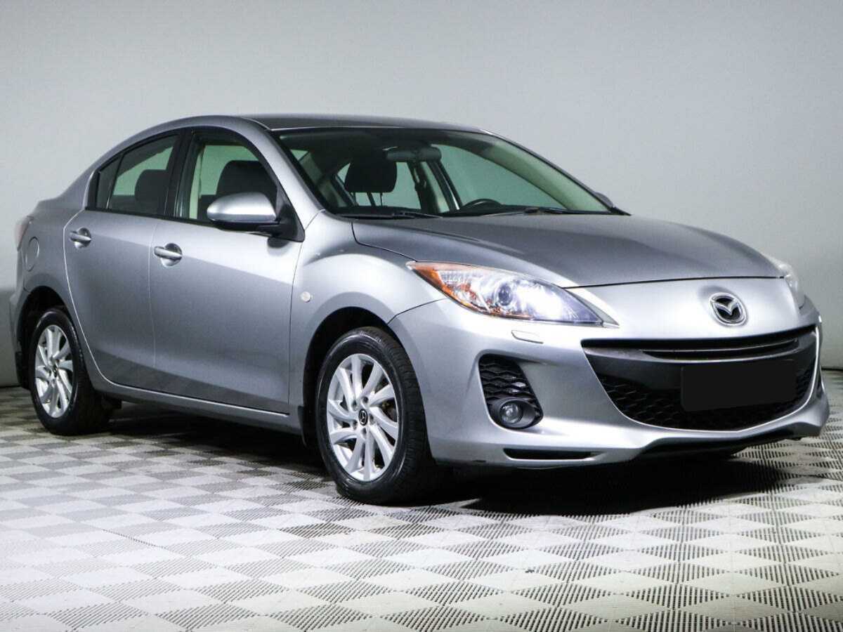 Купить Mazda 3 с пробегом. Фото: #2