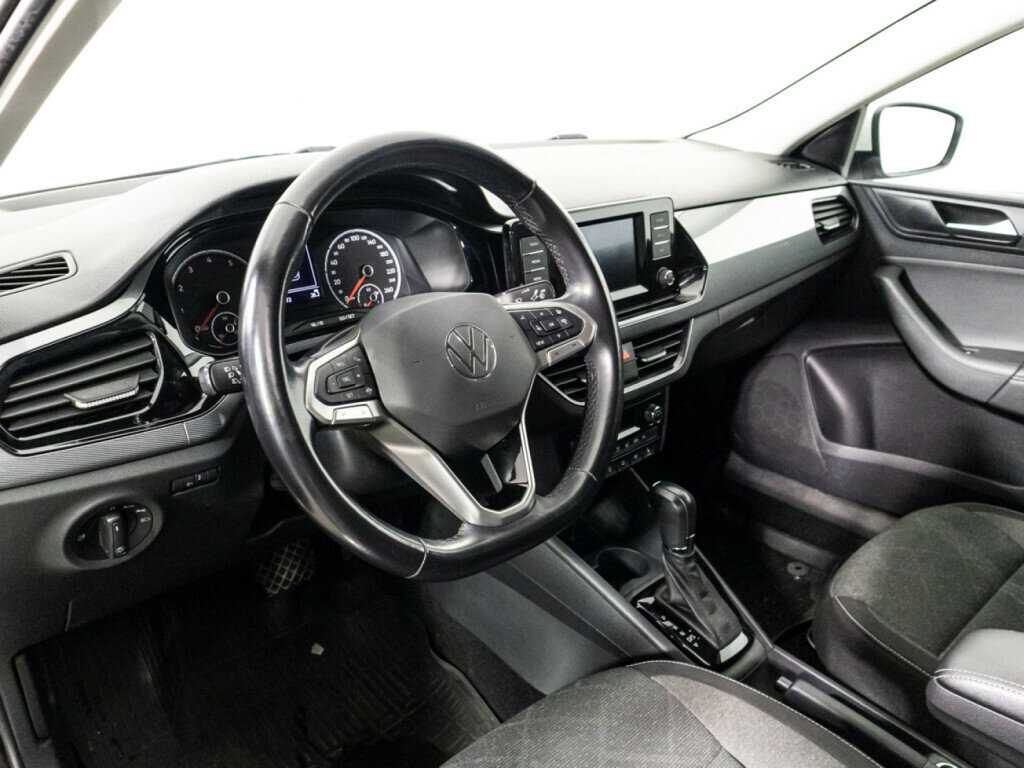 Купить Volkswagen Polo с пробегом. Фото: #10