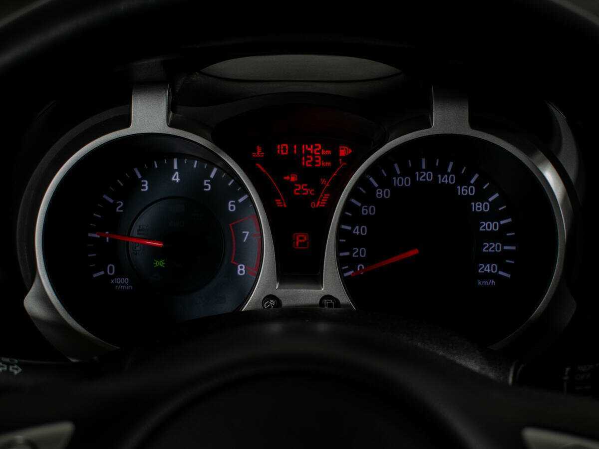 Купить Nissan Juke с пробегом. Фото: #9
