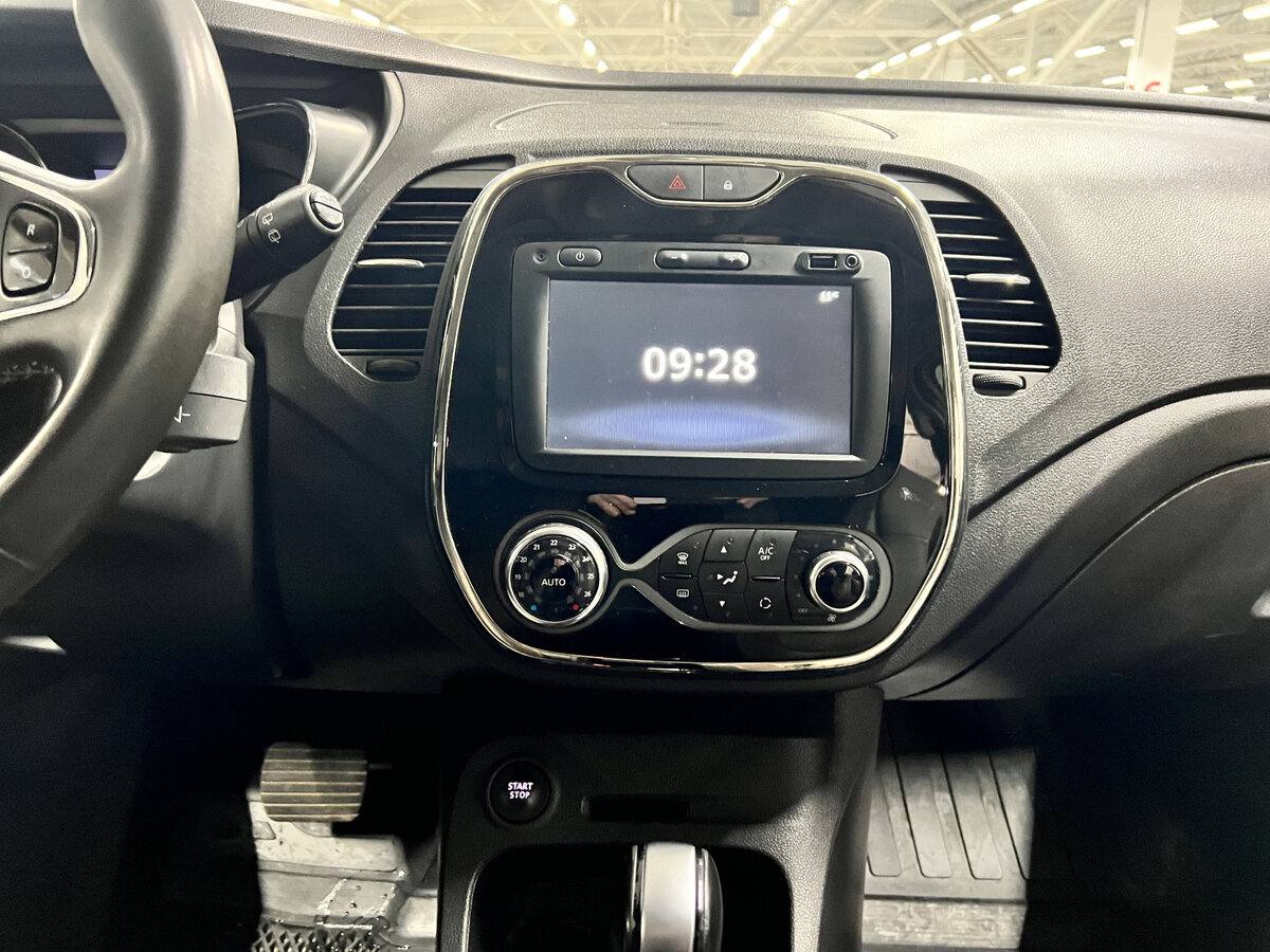 Купить Renault Kaptur с пробегом. Фото: #14