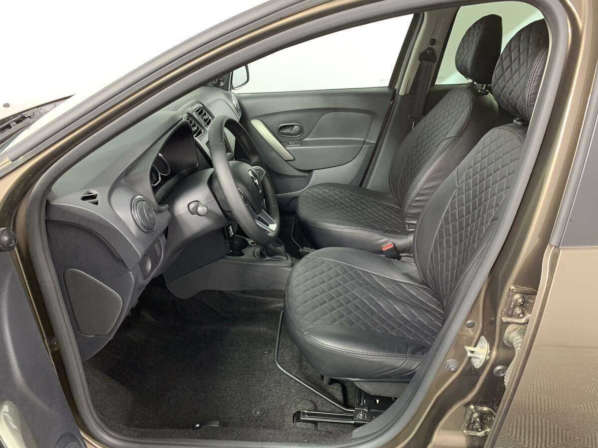 Купить Renault Logan с пробегом. Фото: #13