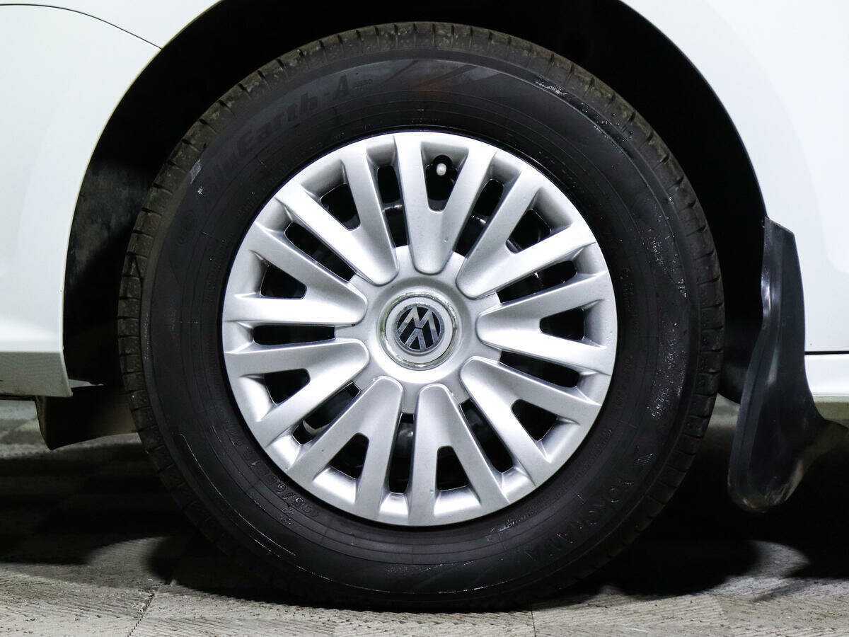 Купить Volkswagen Jetta с пробегом. Фото: #12