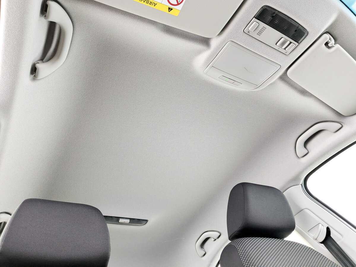 Купить Volkswagen Polo с пробегом. Фото: #17