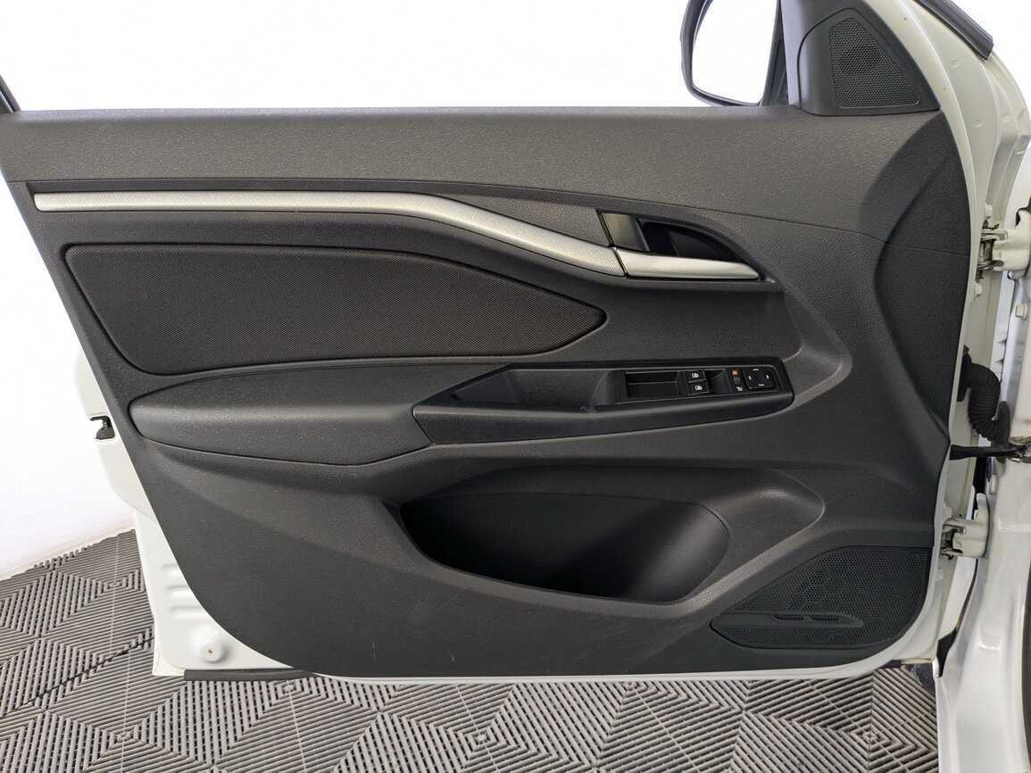 Купить Lada (ВАЗ) Vesta с пробегом. Фото: #15