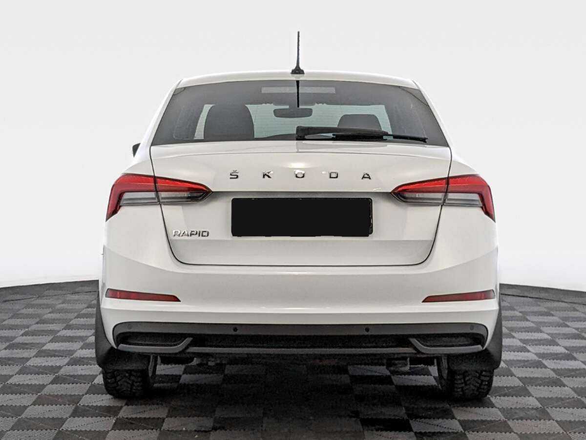Купить Skoda Rapid с пробегом. Фото: #5