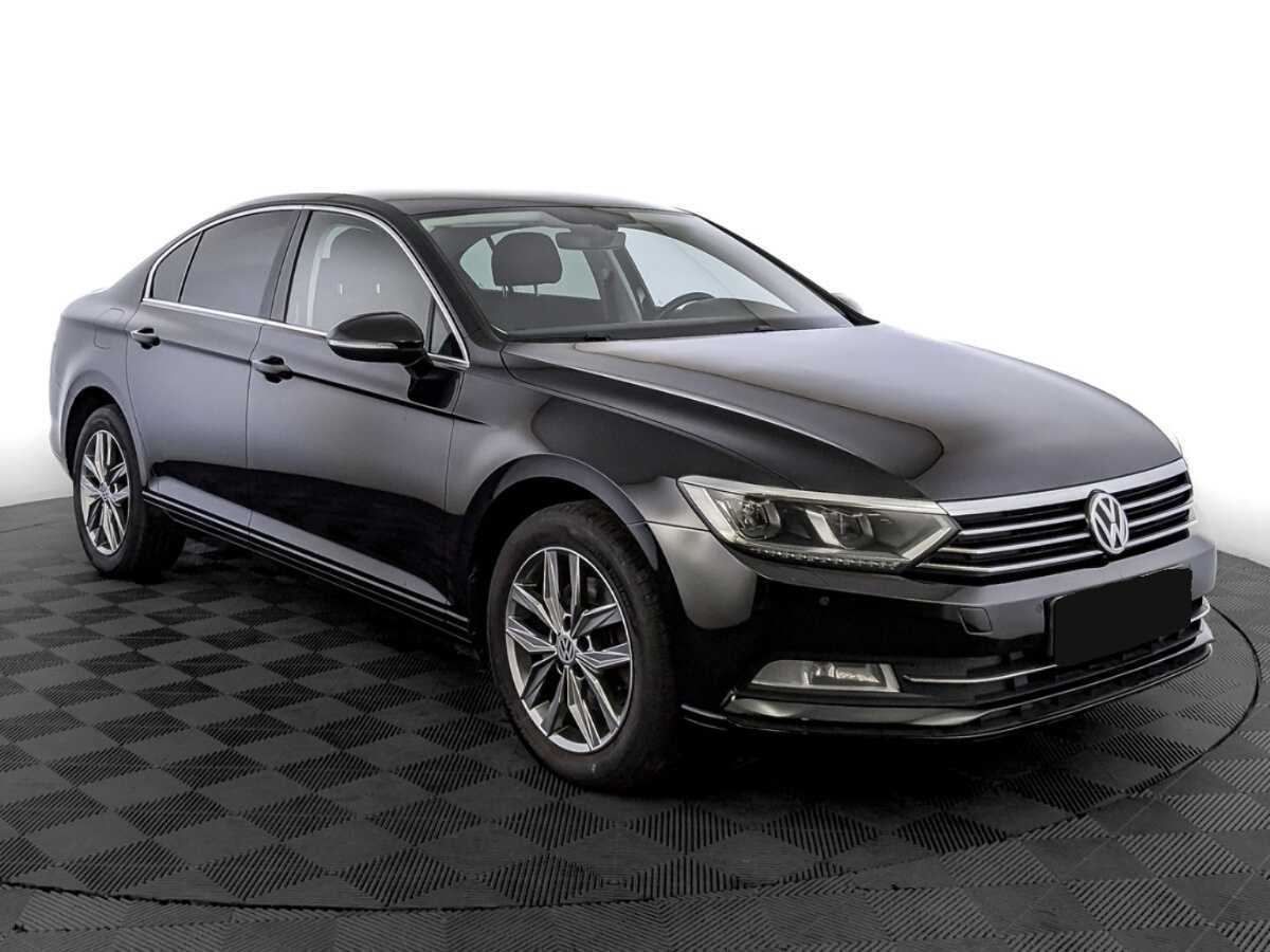Купить Volkswagen Passat с пробегом. Фото: #2
