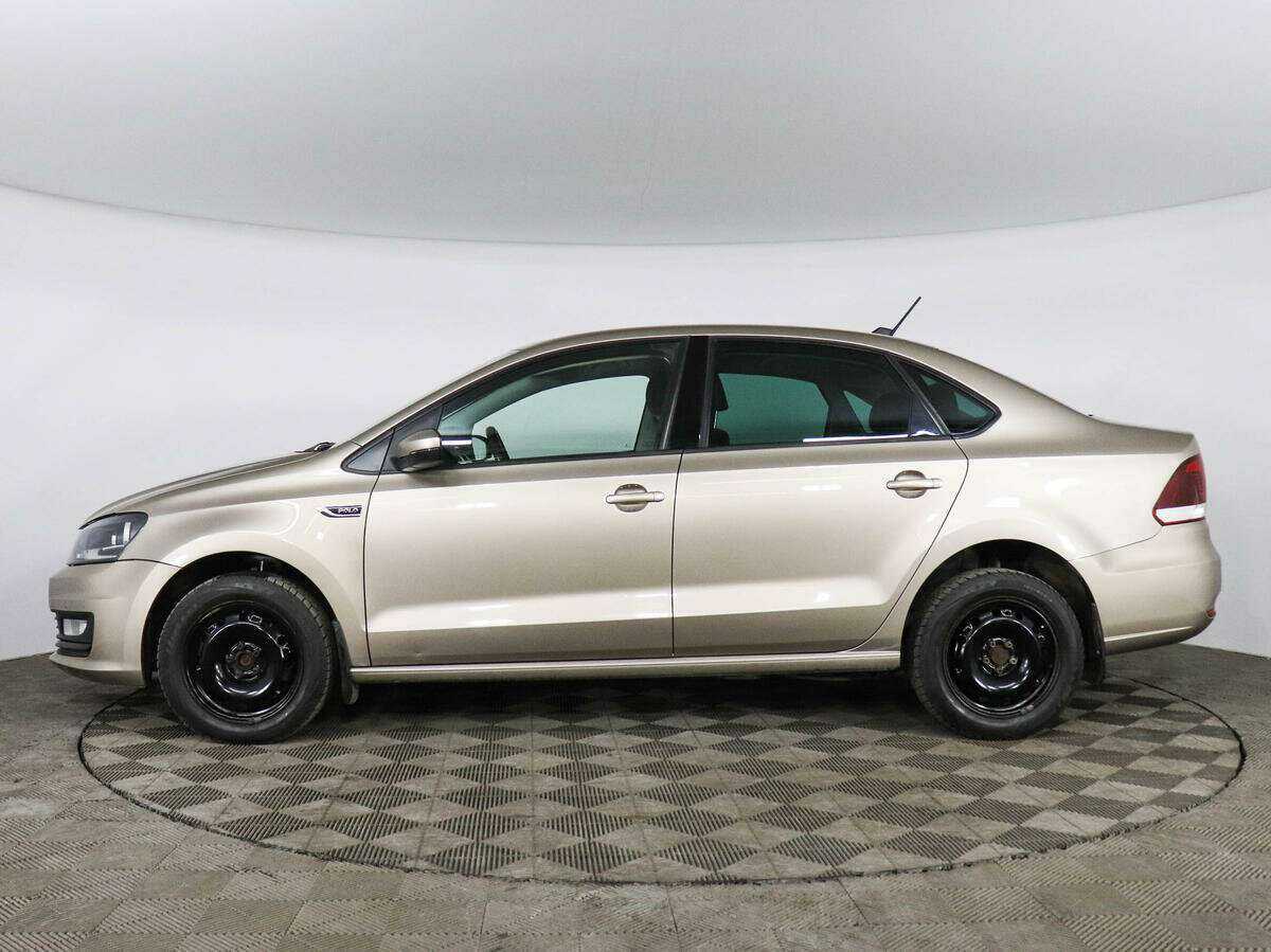 Купить Volkswagen Polo с пробегом. Фото: #6
