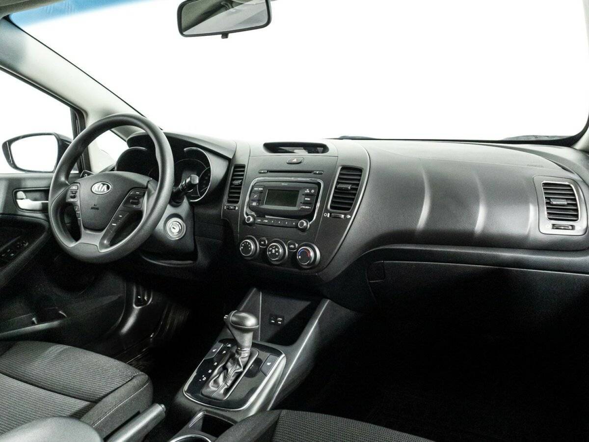 Купить Kia Cerato с пробегом. Фото: #8