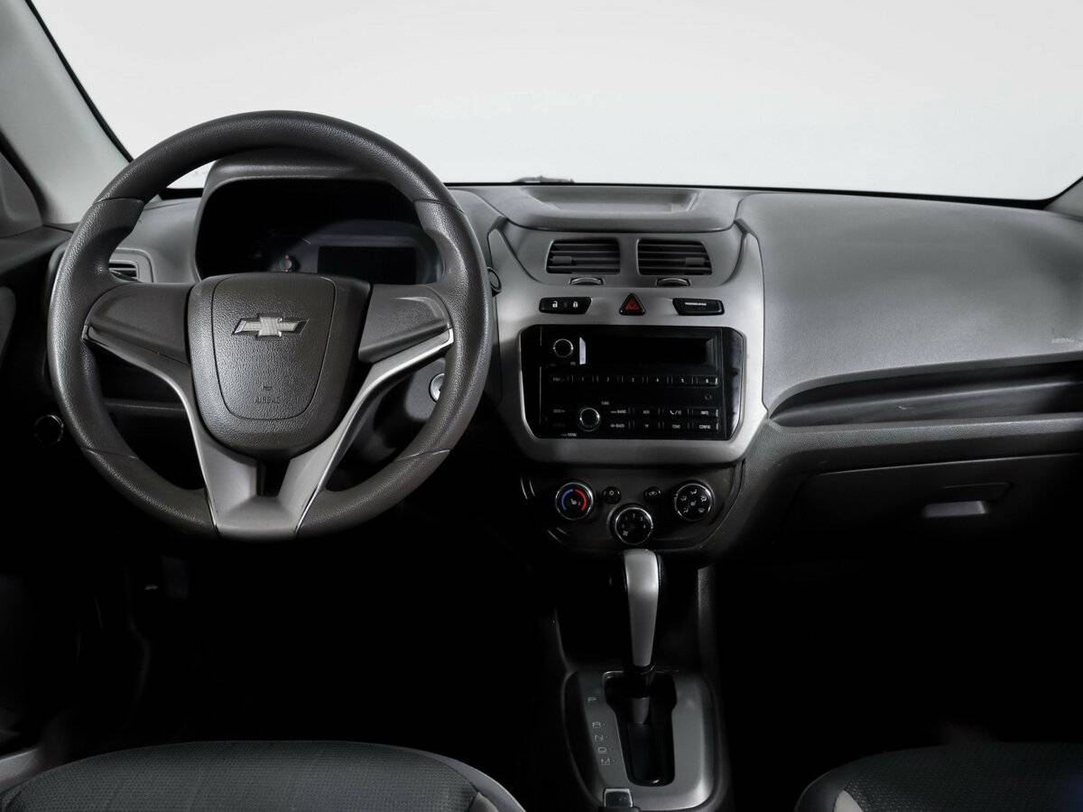 Купить Chevrolet Cobalt с пробегом. Фото: #9