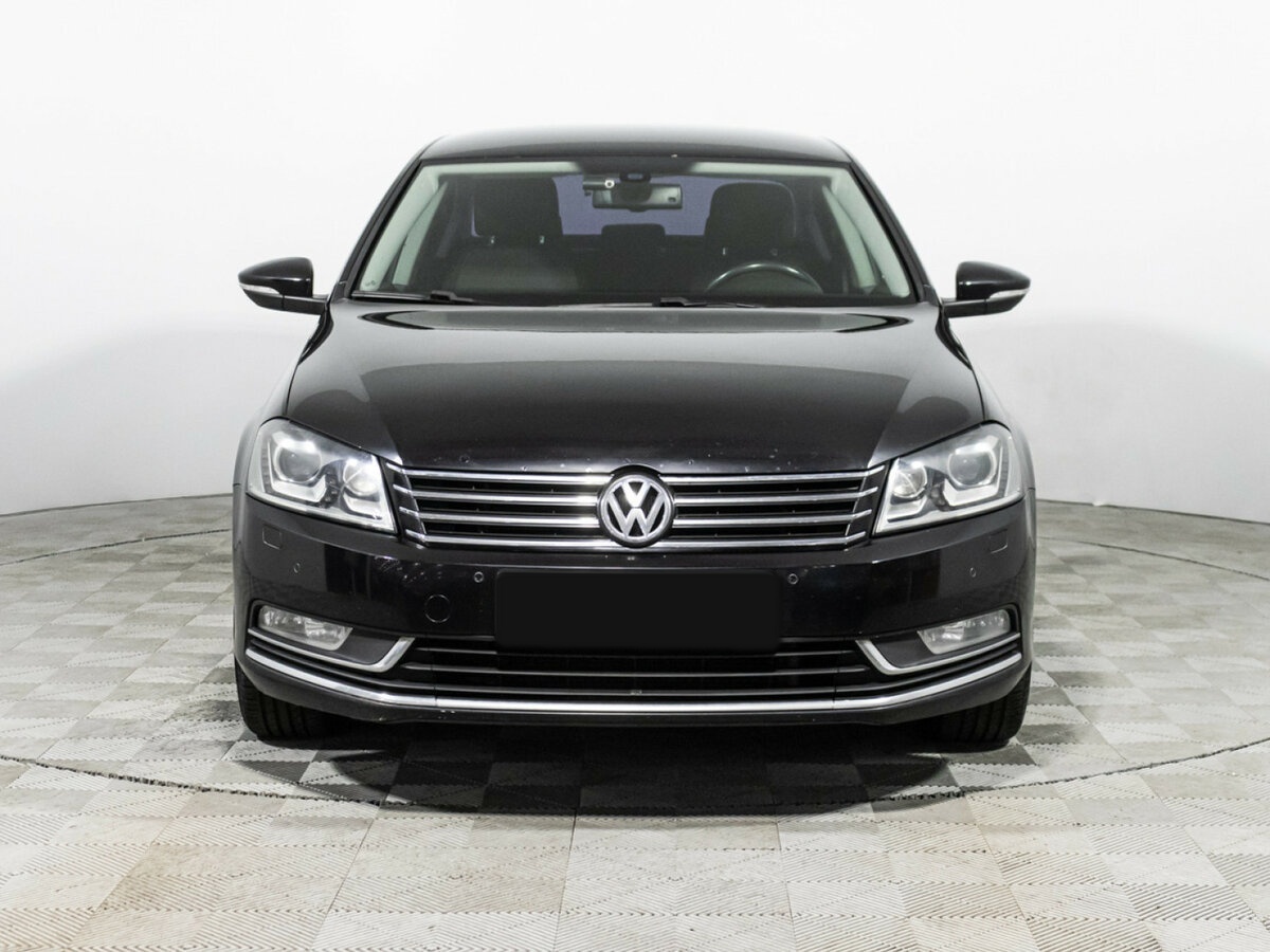 Купить Volkswagen Passat с пробегом. Фото: #1