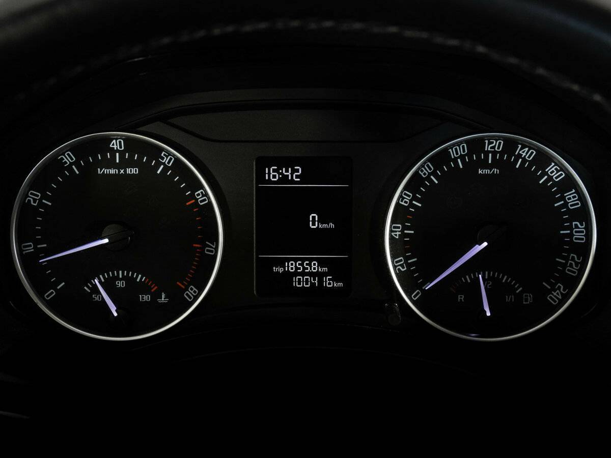 Купить Skoda Octavia с пробегом. Фото: #13