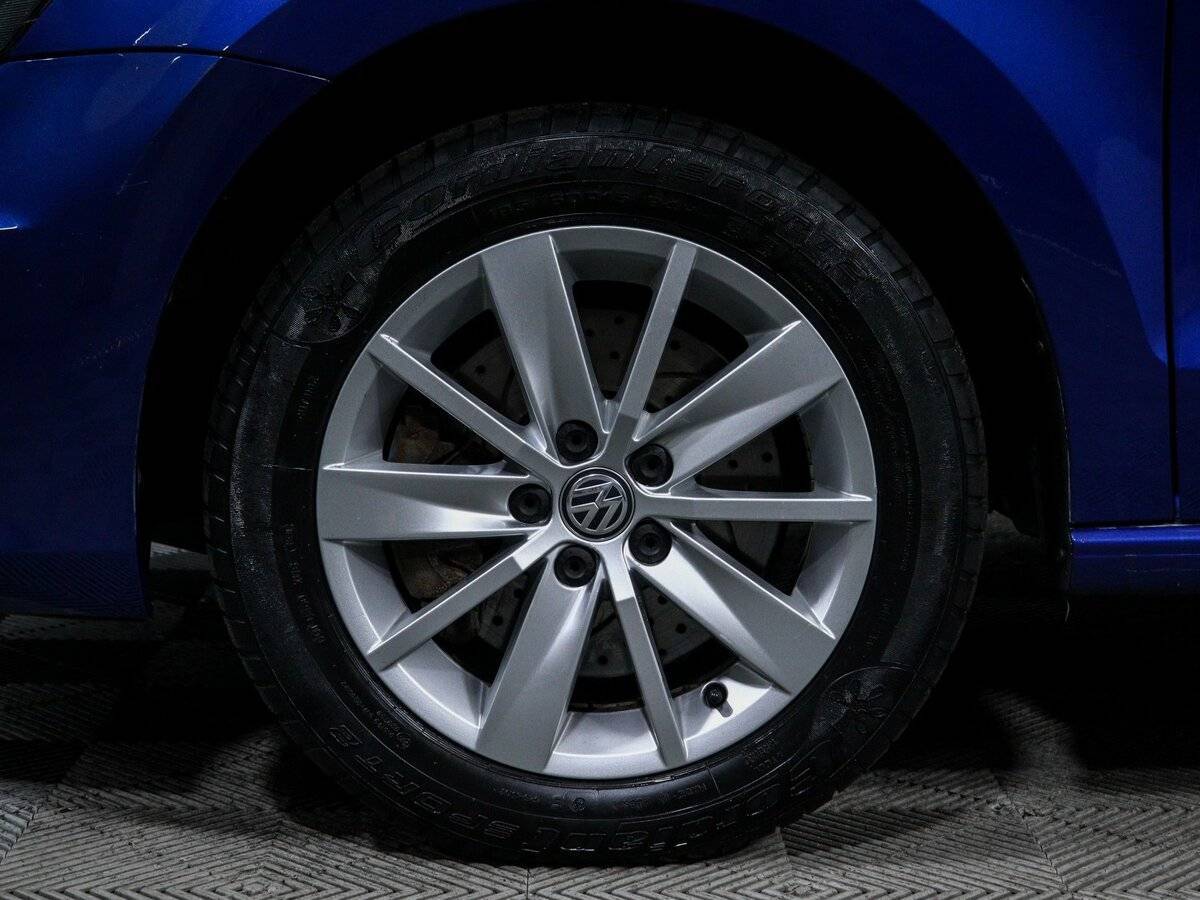 Купить Volkswagen Polo с пробегом. Фото: #14