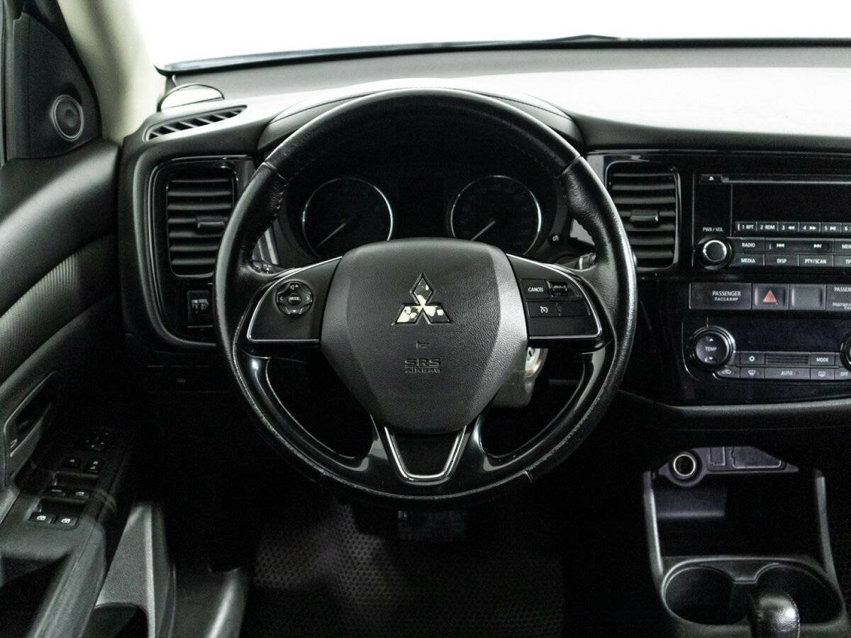 Купить Mitsubishi Outlander с пробегом. Фото: #15