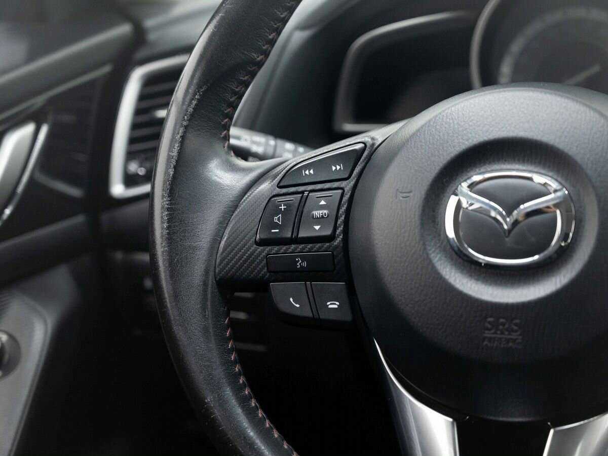 Купить Mazda 3 с пробегом. Фото: #14