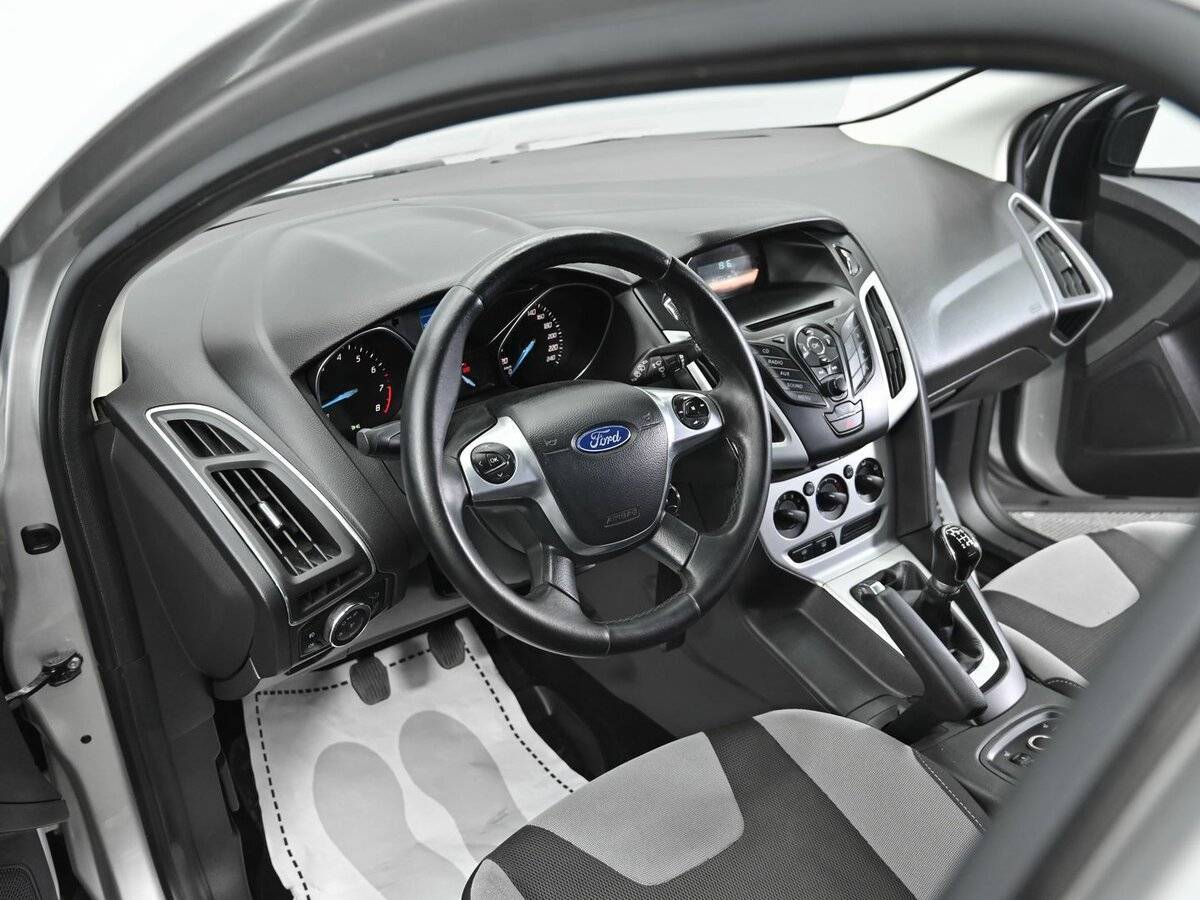 Купить Ford Focus с пробегом. Фото: #6
