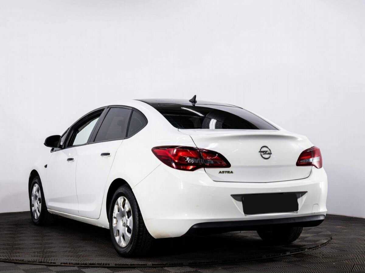 Купить Opel Astra с пробегом. Фото: #3
