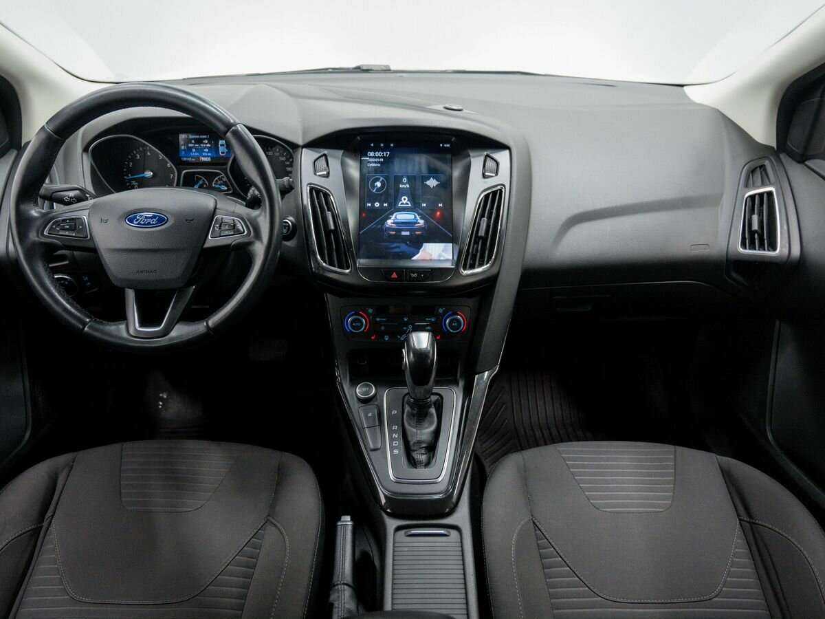 Купить Ford Focus с пробегом. Фото: #11