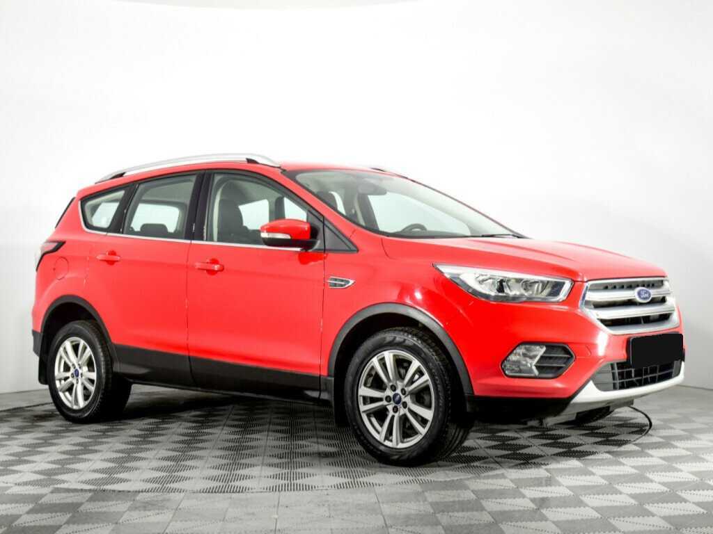 Купить Ford Kuga с пробегом. Фото: #2