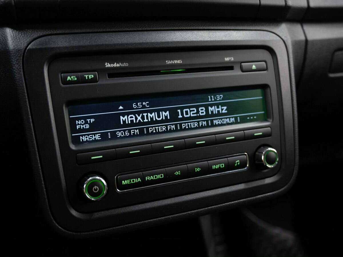 Купить Skoda Fabia с пробегом. Фото: #17