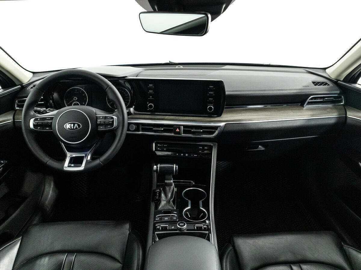 Купить Kia K5 с пробегом. Фото: #12
