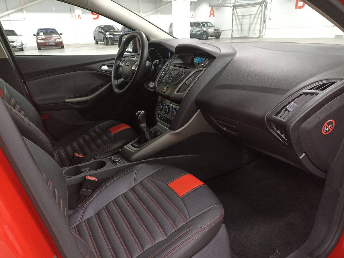Купить Ford Focus с пробегом. Фото: #10
