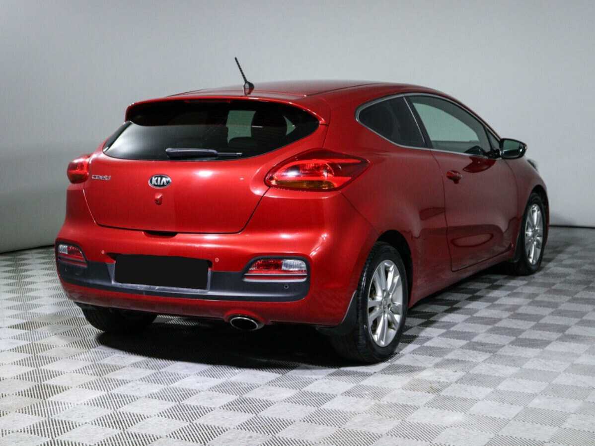 Купить Kia Ceed с пробегом. Фото: #3
