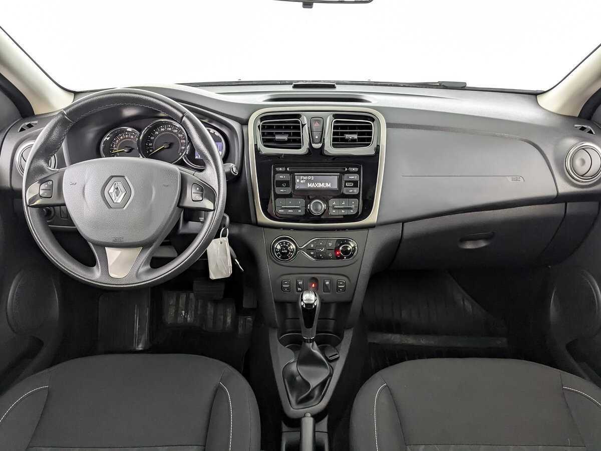 Купить Renault Sandero с пробегом. Фото: #11
