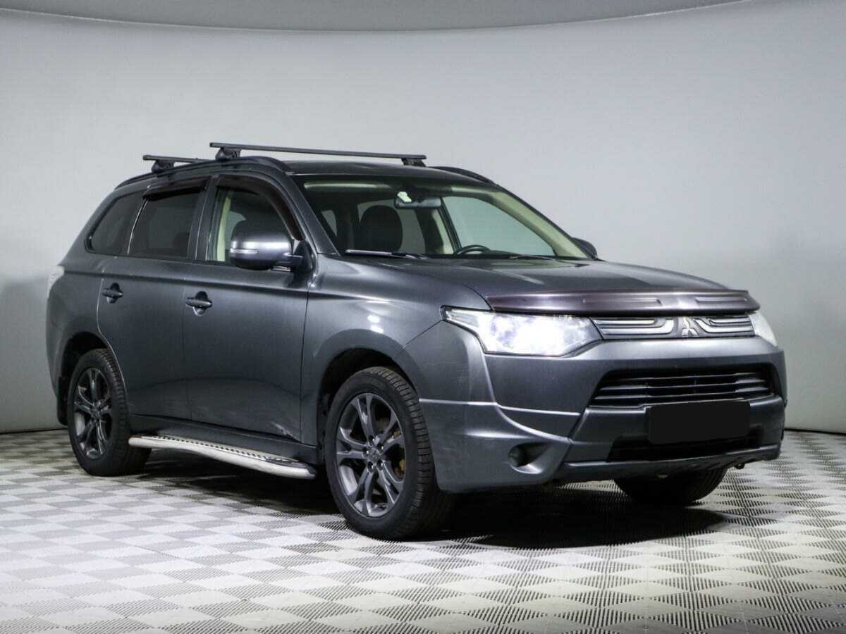 Купить Mitsubishi Outlander с пробегом. Фото: #2