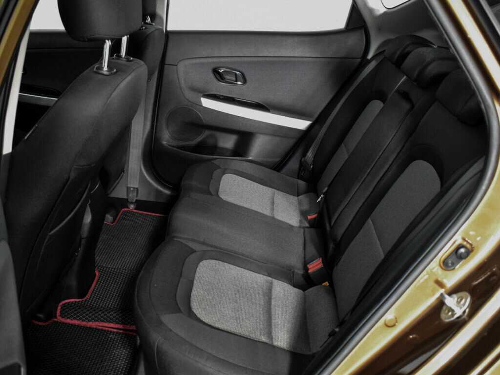 Купить Kia Ceed с пробегом. Фото: #8