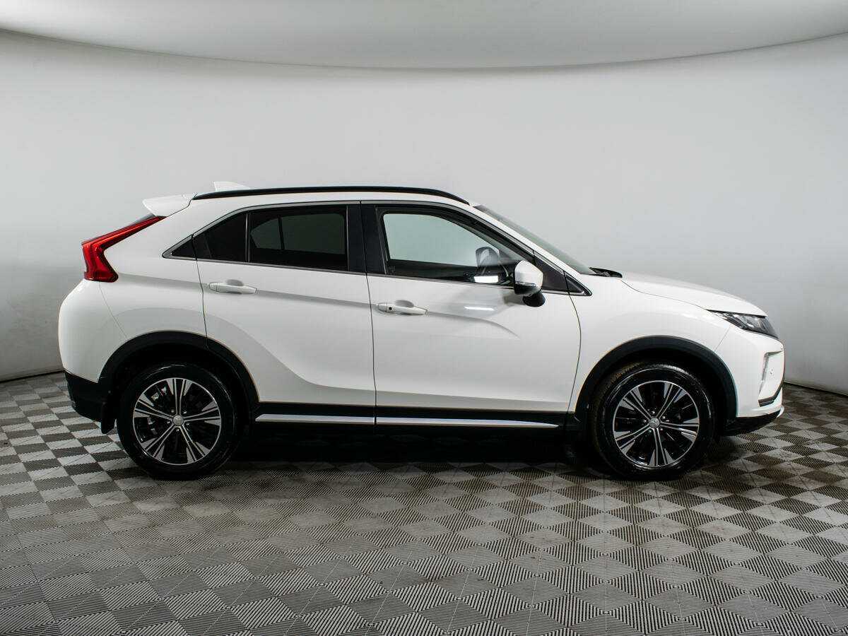 Купить Mitsubishi Eclipse Cross с пробегом. Фото: #3