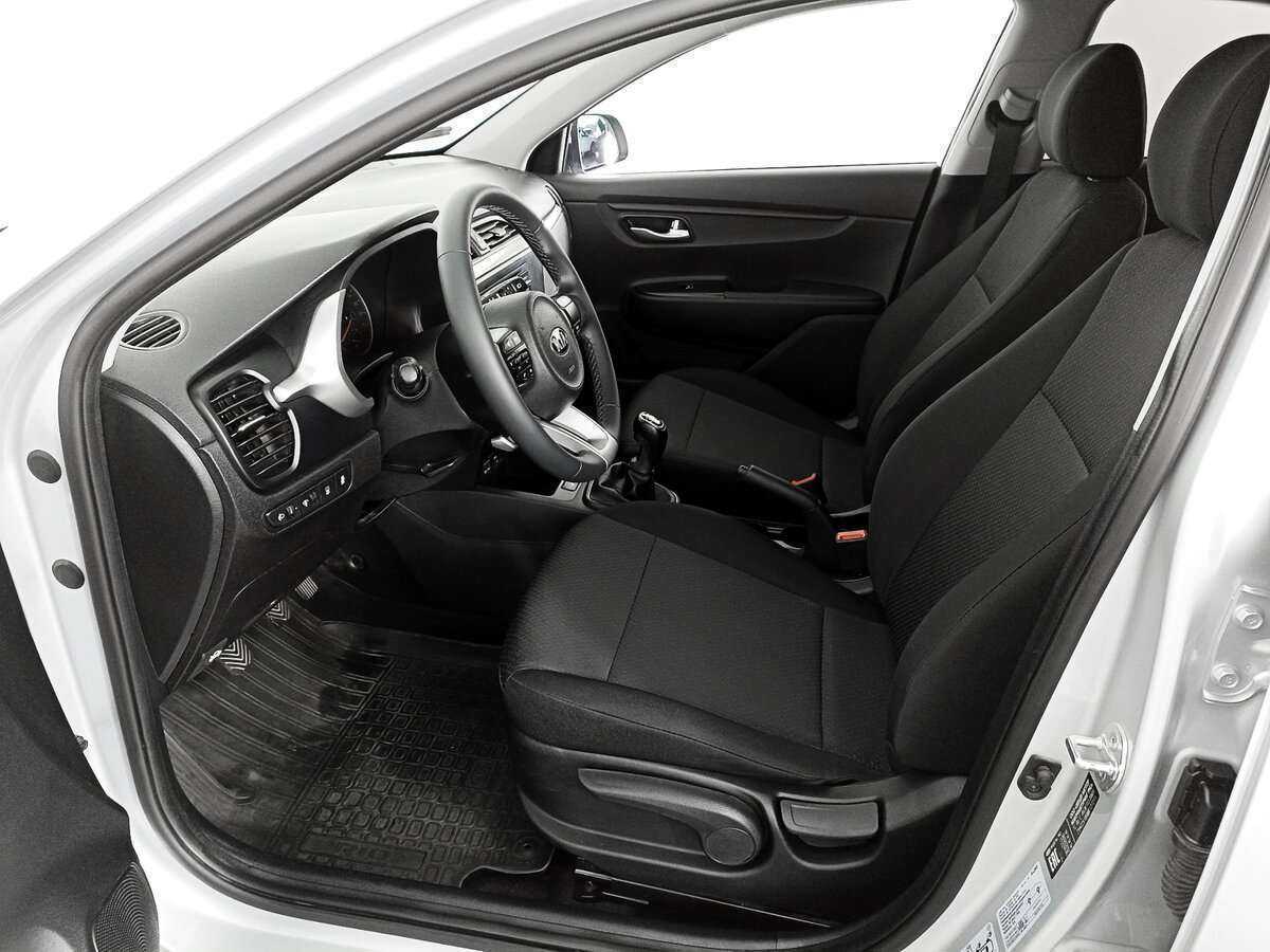 Купить Kia Rio с пробегом. Фото: #11