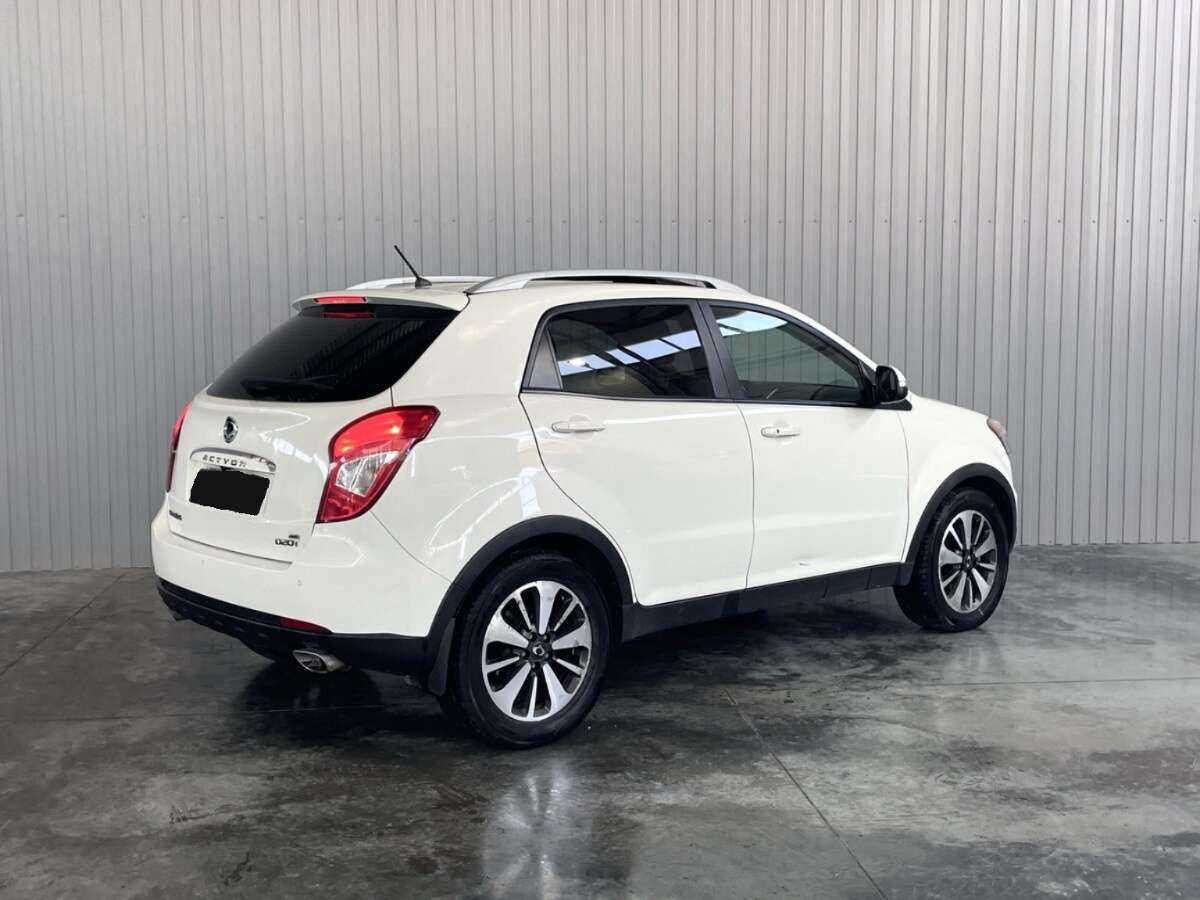 Купить SsangYong Actyon с пробегом. Фото: #4