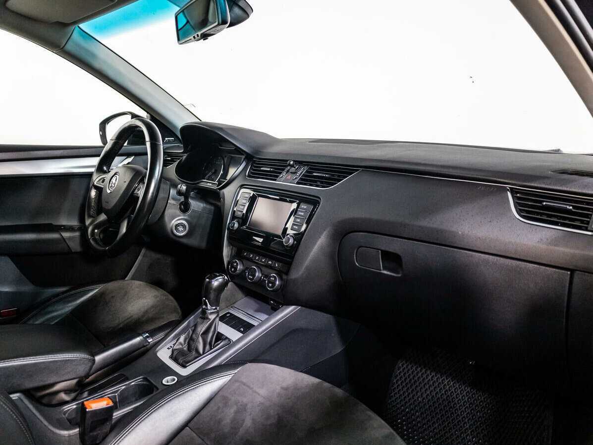 Купить Skoda Octavia с пробегом. Фото: #7