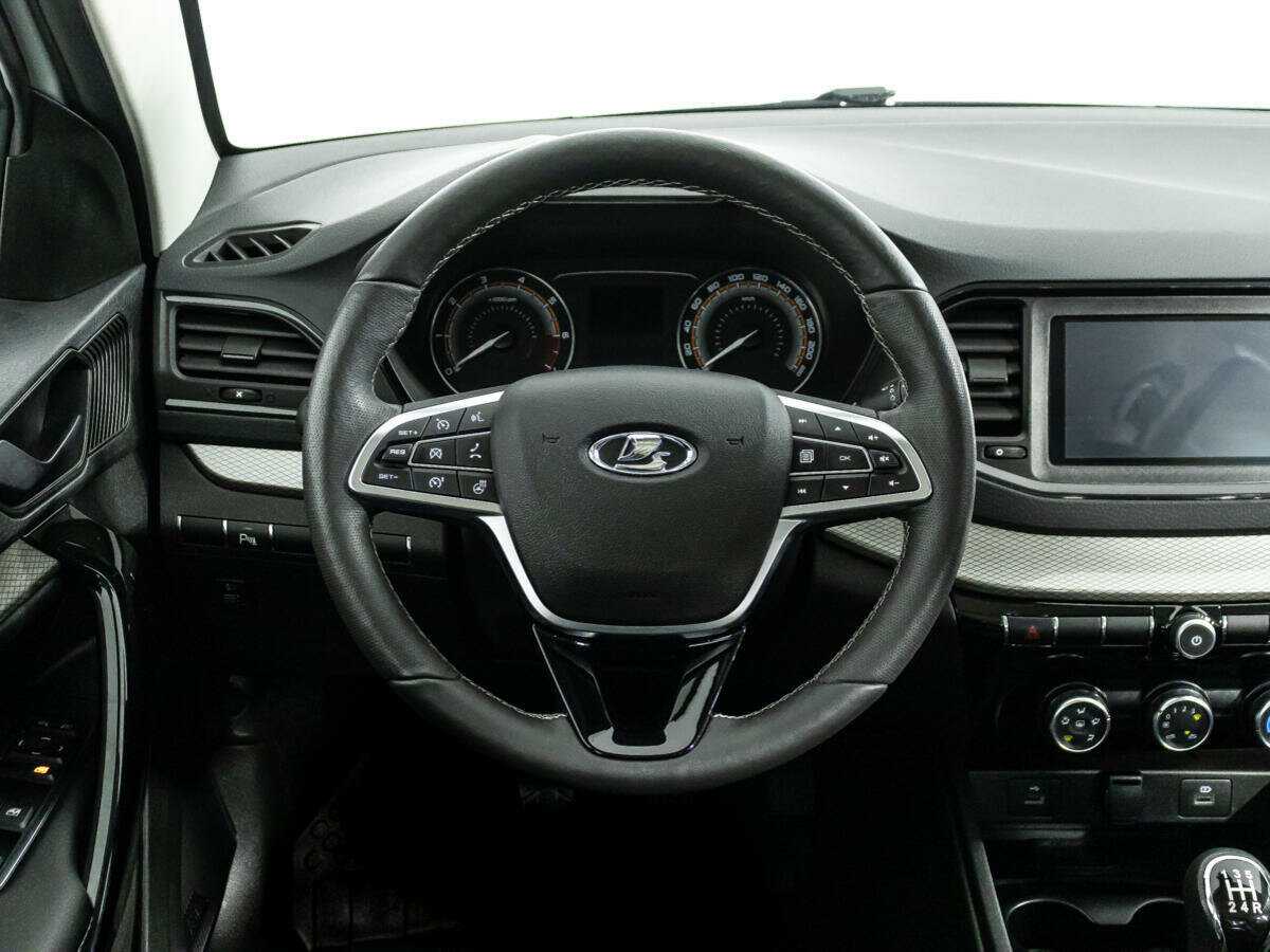 Купить Lada (ВАЗ) Vesta с пробегом. Фото: #18