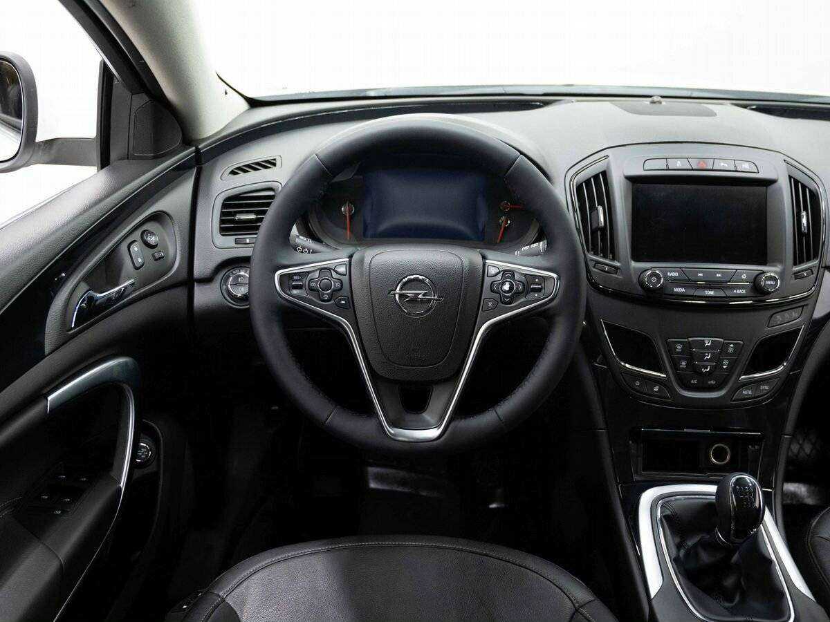 Купить Opel Insignia с пробегом. Фото: #17