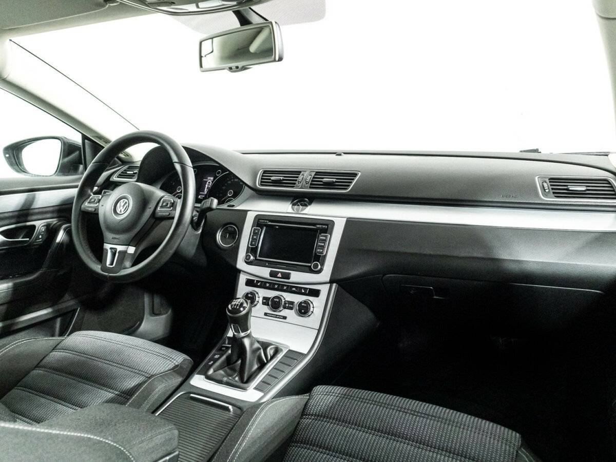 Купить Volkswagen Passat CC с пробегом. Фото: #8