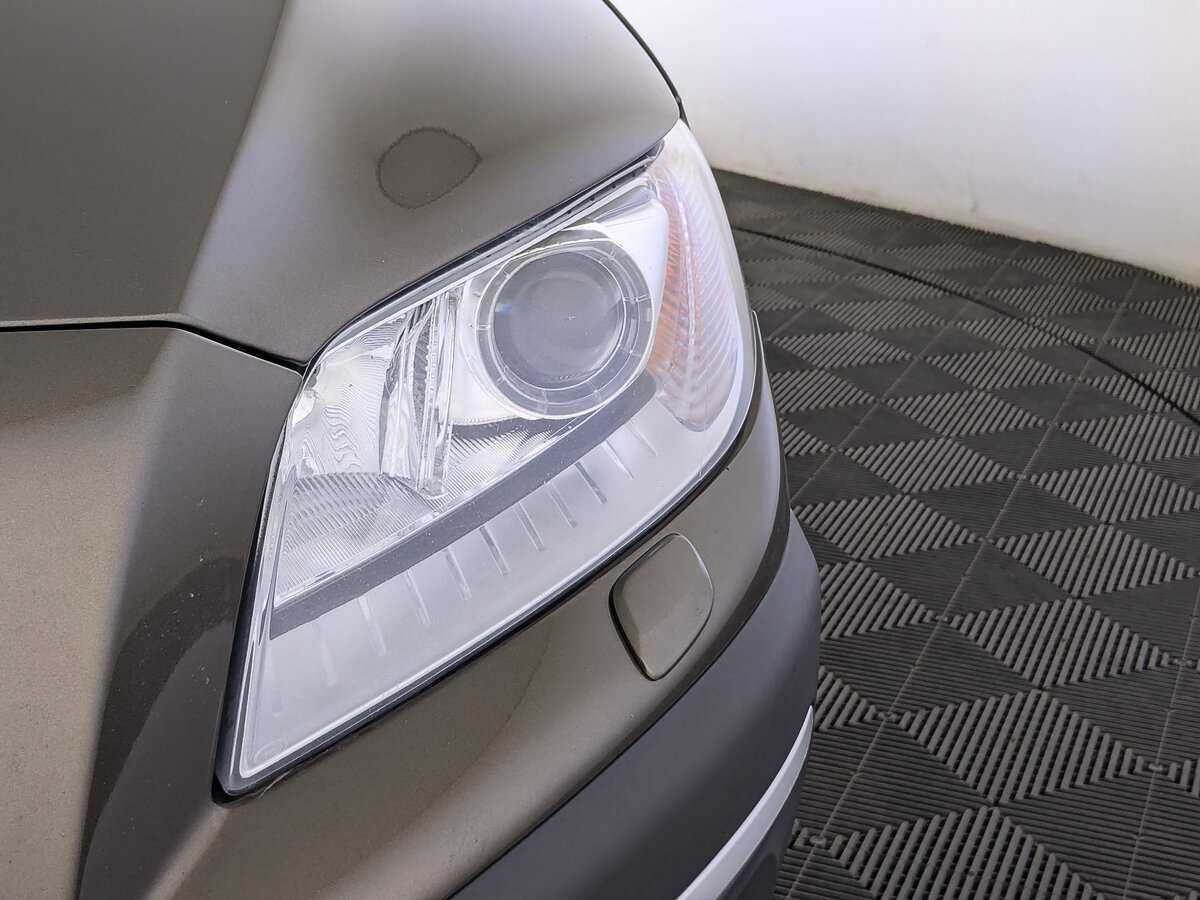 Купить Volvo XC70 с пробегом. Фото: #10