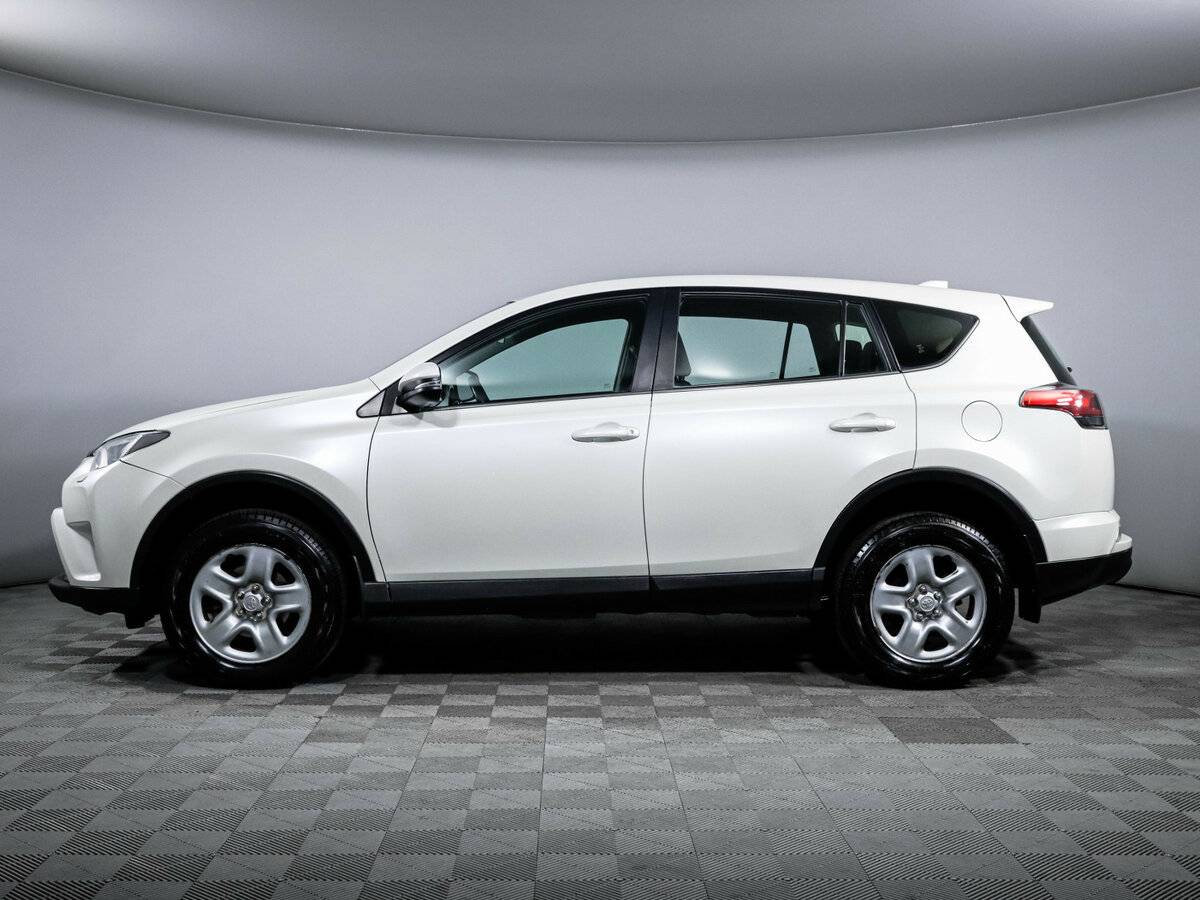 Купить Toyota RAV4 с пробегом. Фото: #7