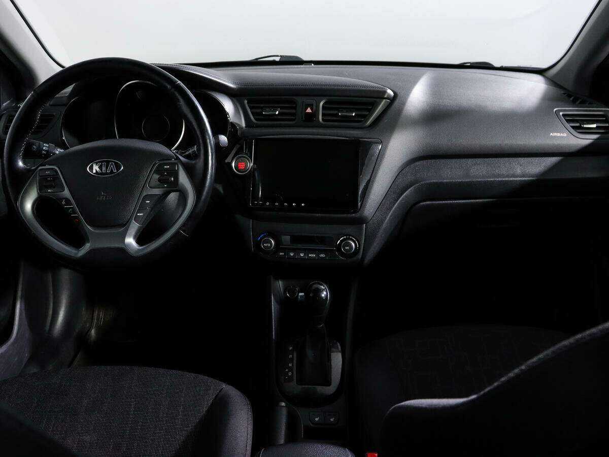 Купить Kia Rio с пробегом. Фото: #9