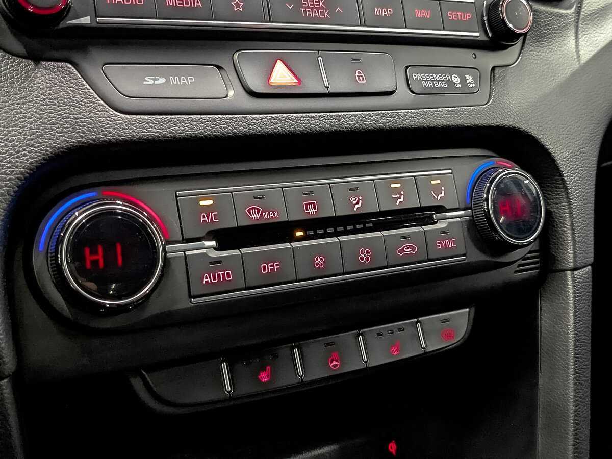 Купить Kia Ceed с пробегом. Фото: #16