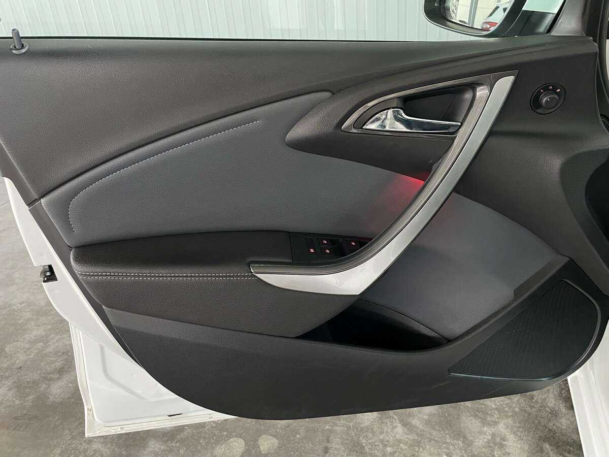 Купить Opel Astra с пробегом. Фото: #19