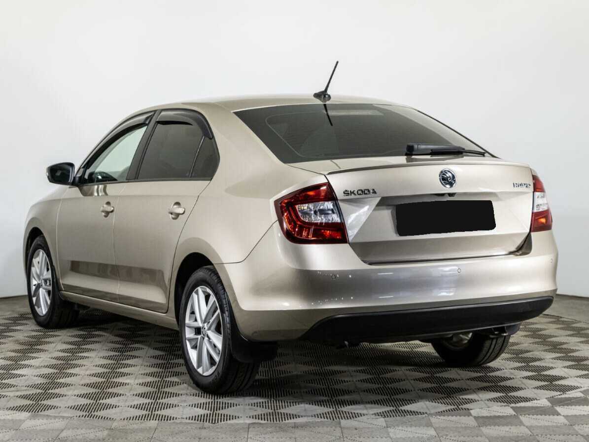 Купить Skoda Rapid с пробегом. Фото: #5