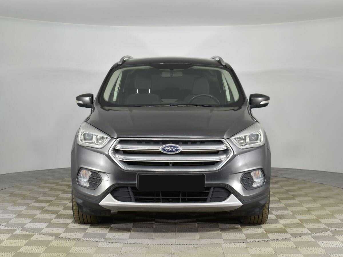Купить Ford Kuga с пробегом. Фото: #2