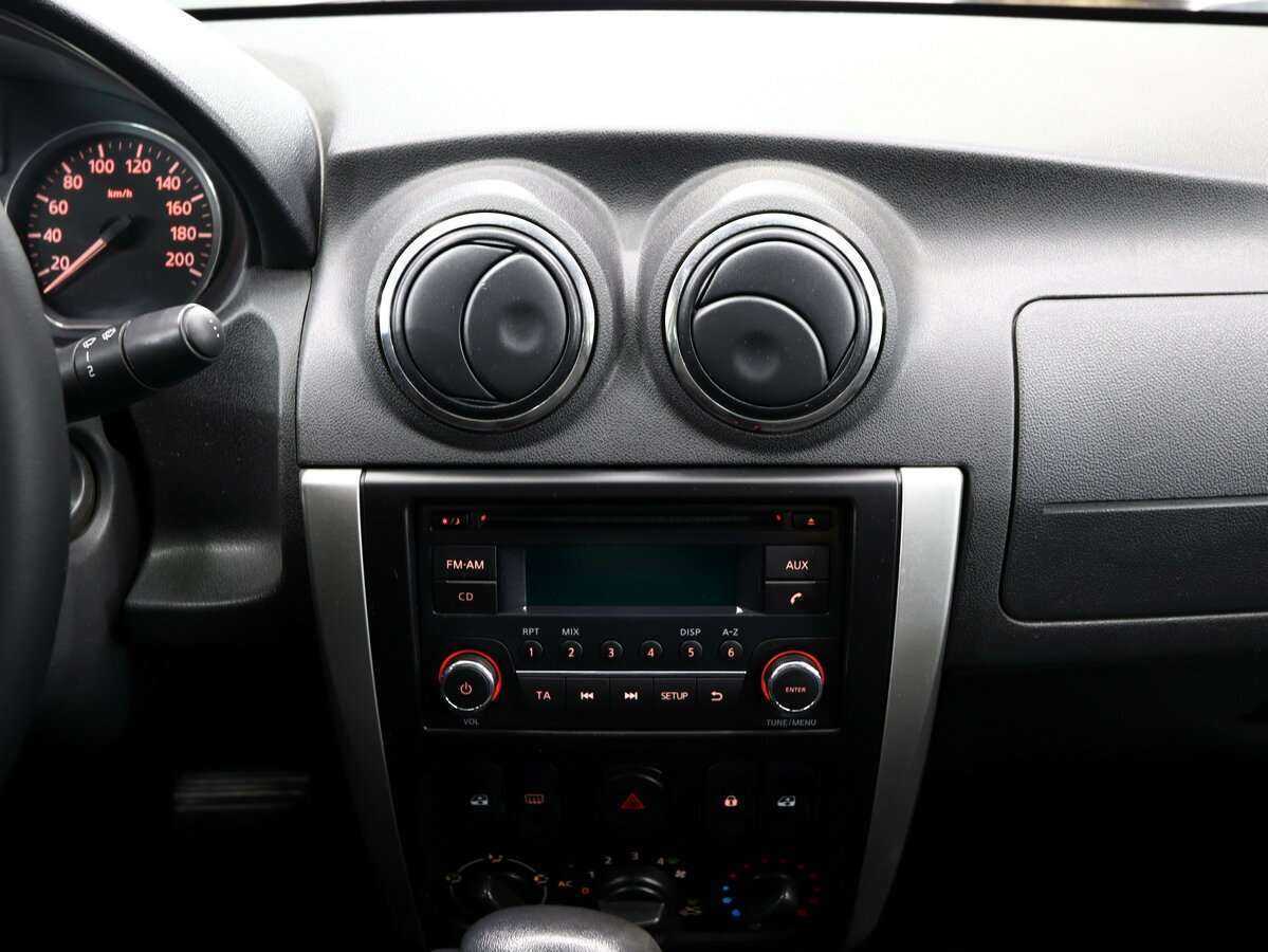 Купить Nissan Almera с пробегом. Фото: #17