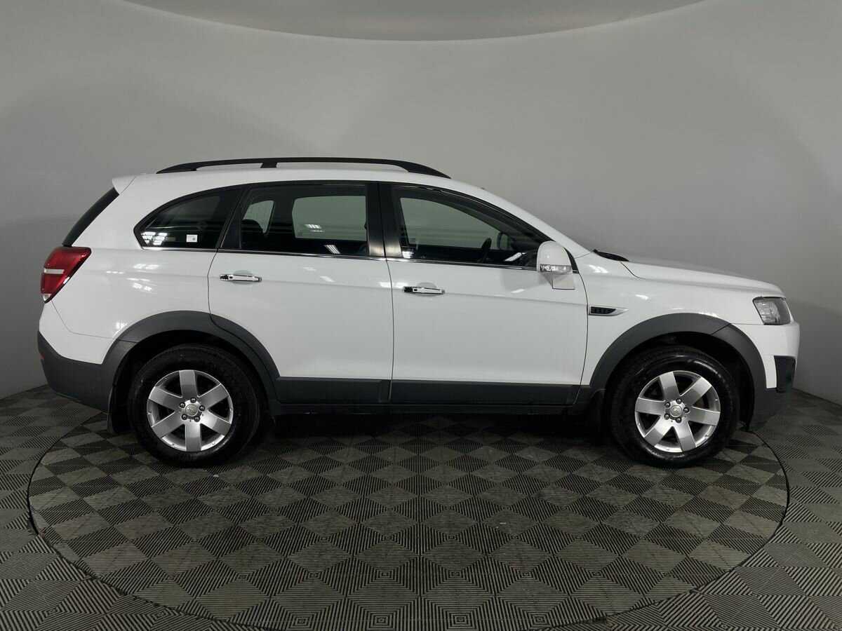 Купить Chevrolet Captiva с пробегом. Фото: #3