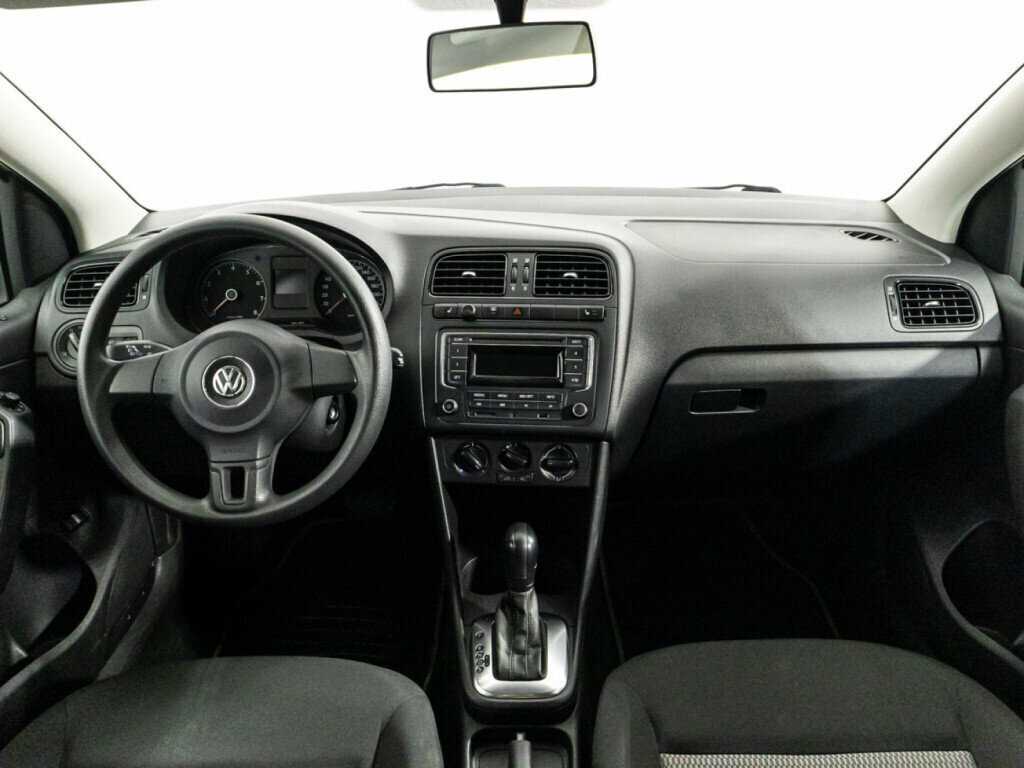 Купить Volkswagen Polo с пробегом. Фото: #12
