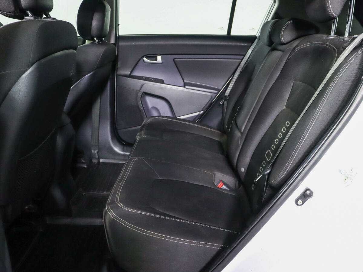 Купить Kia Sportage с пробегом. Фото: #9